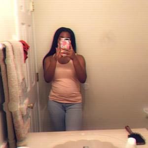 Meet your Posher, Donesha